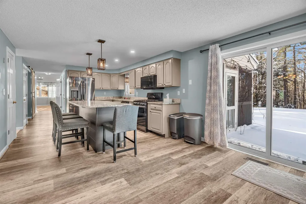 22 Parker Drive Merrimack NH 03054