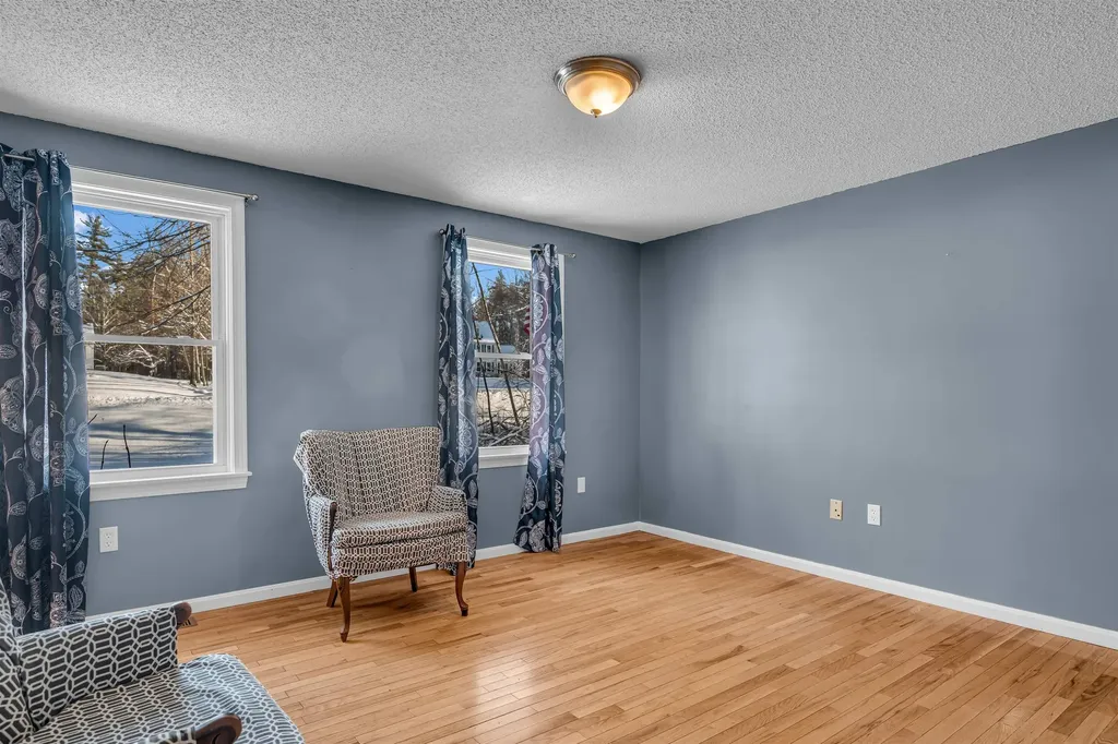 22 Parker Drive Merrimack NH 03054