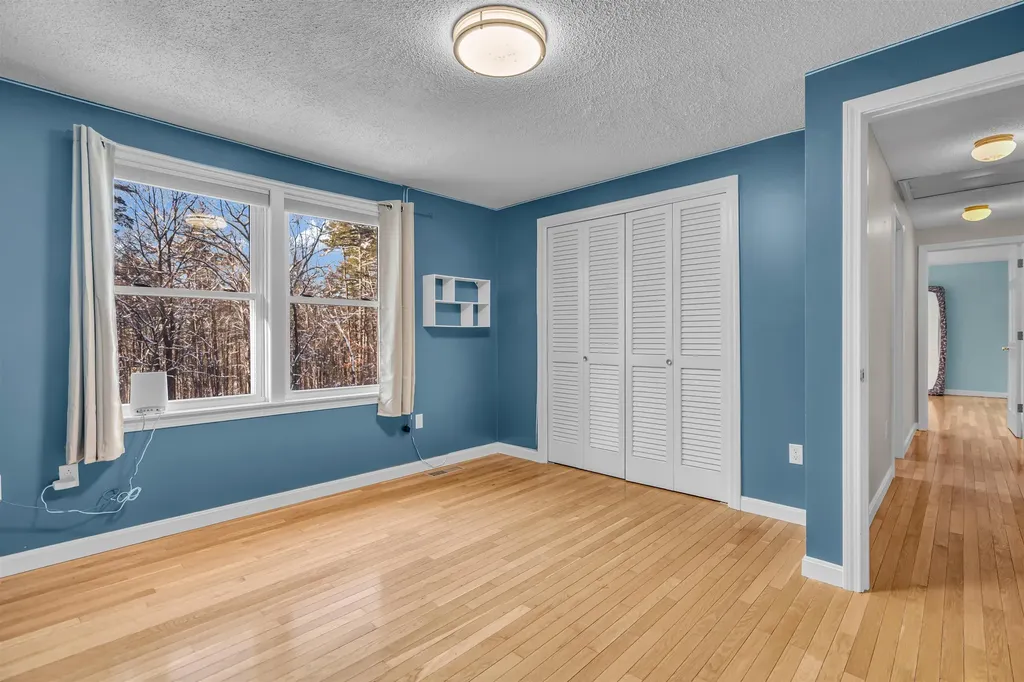 22 Parker Drive Merrimack NH 03054