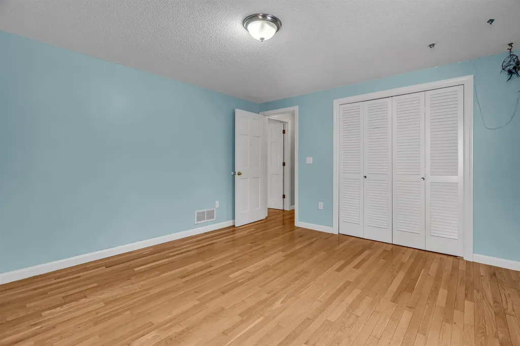 22 Parker Drive Merrimack NH 03054