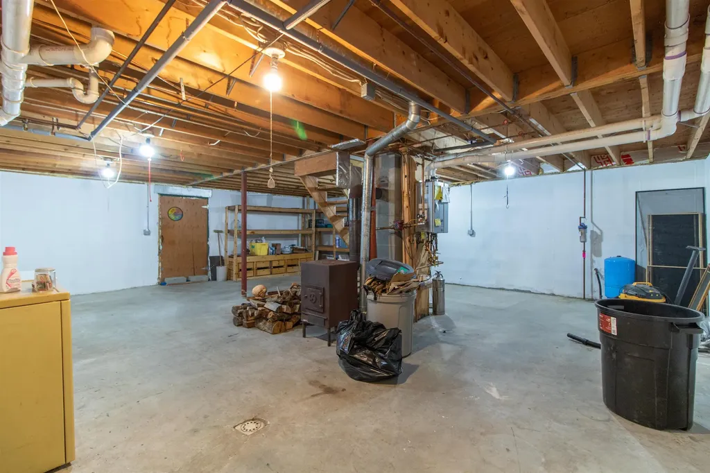 114 Orchard Road Burke VT 05832