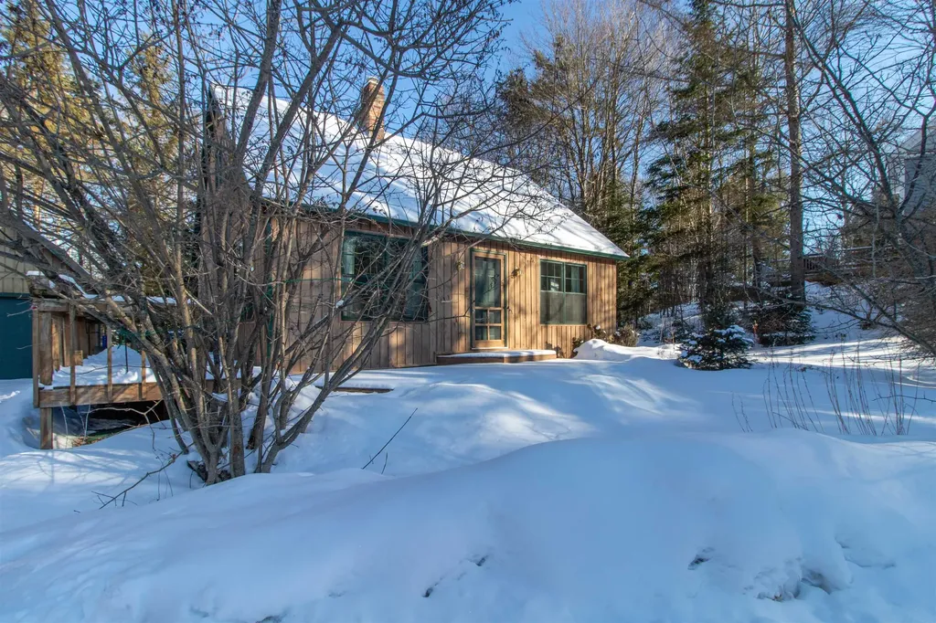 114 Orchard Road Burke VT 05832