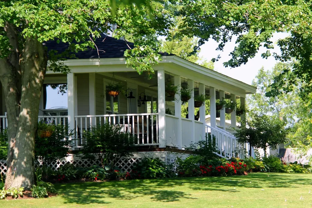 60 Holiday Point Road North Hero VT 05474