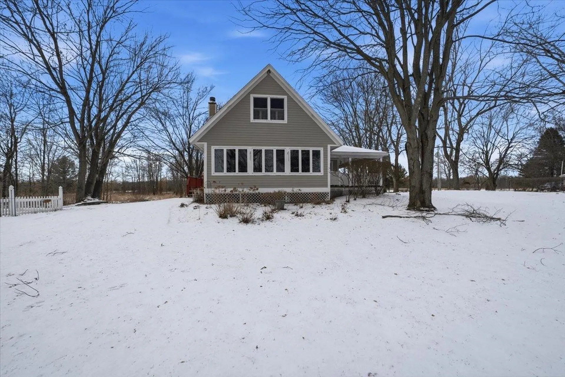 60 Holiday Point Road North Hero VT 05474