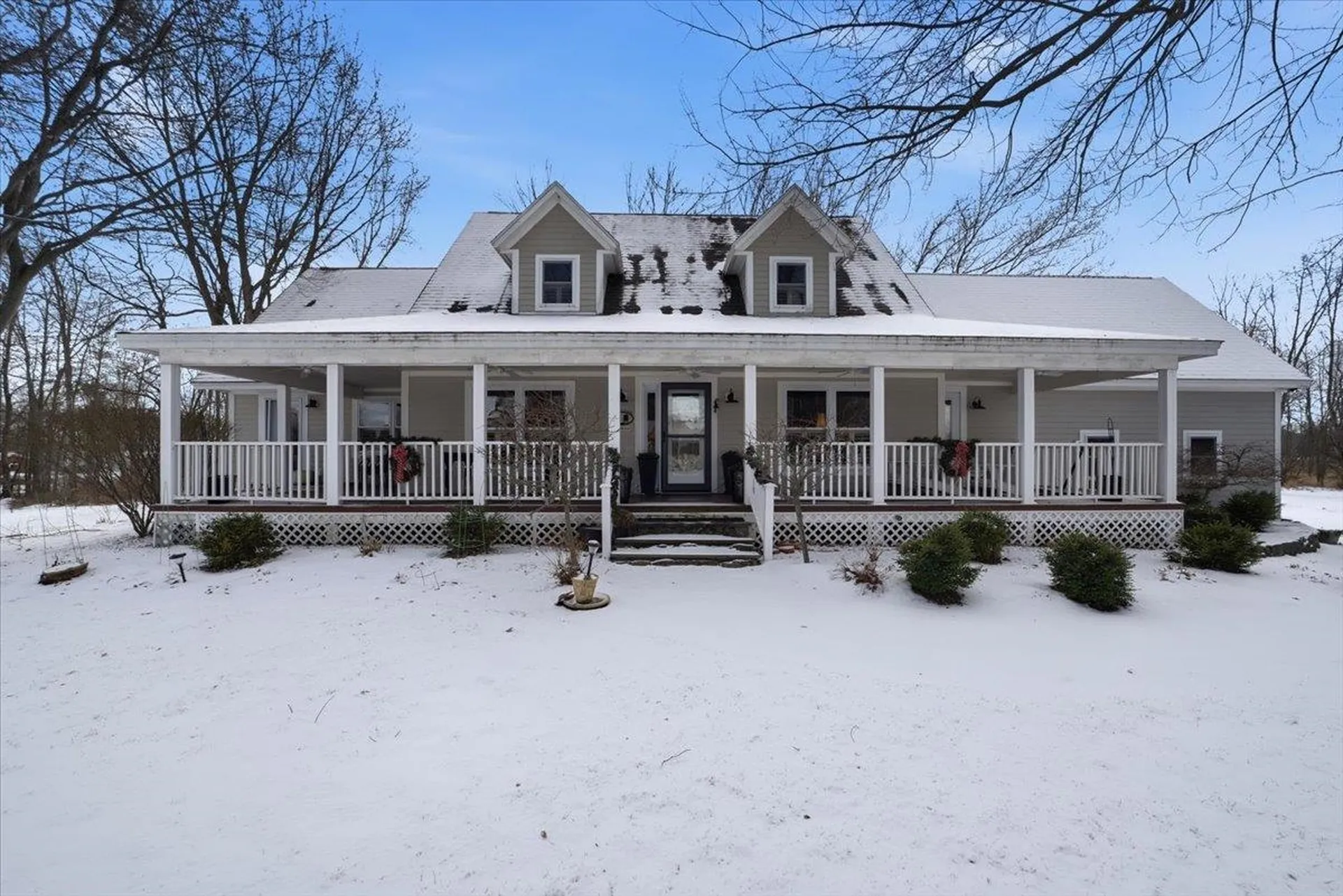 60 Holiday Point Road North Hero VT 05474