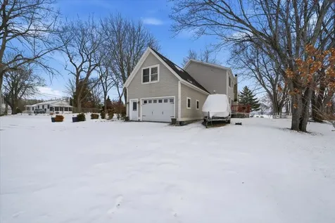 60 Holiday Point Road North Hero VT 05474