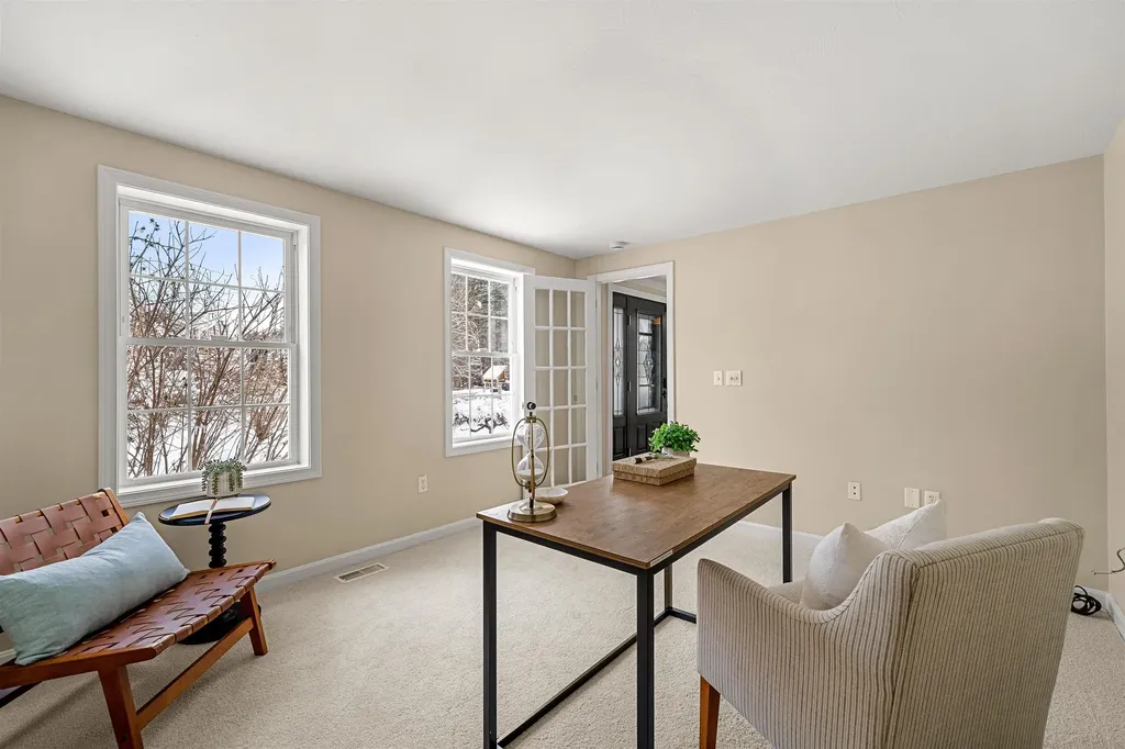 37 Sarah Drive Merrimack NH 03054