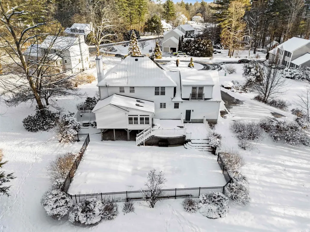 37 Sarah Drive Merrimack NH 03054