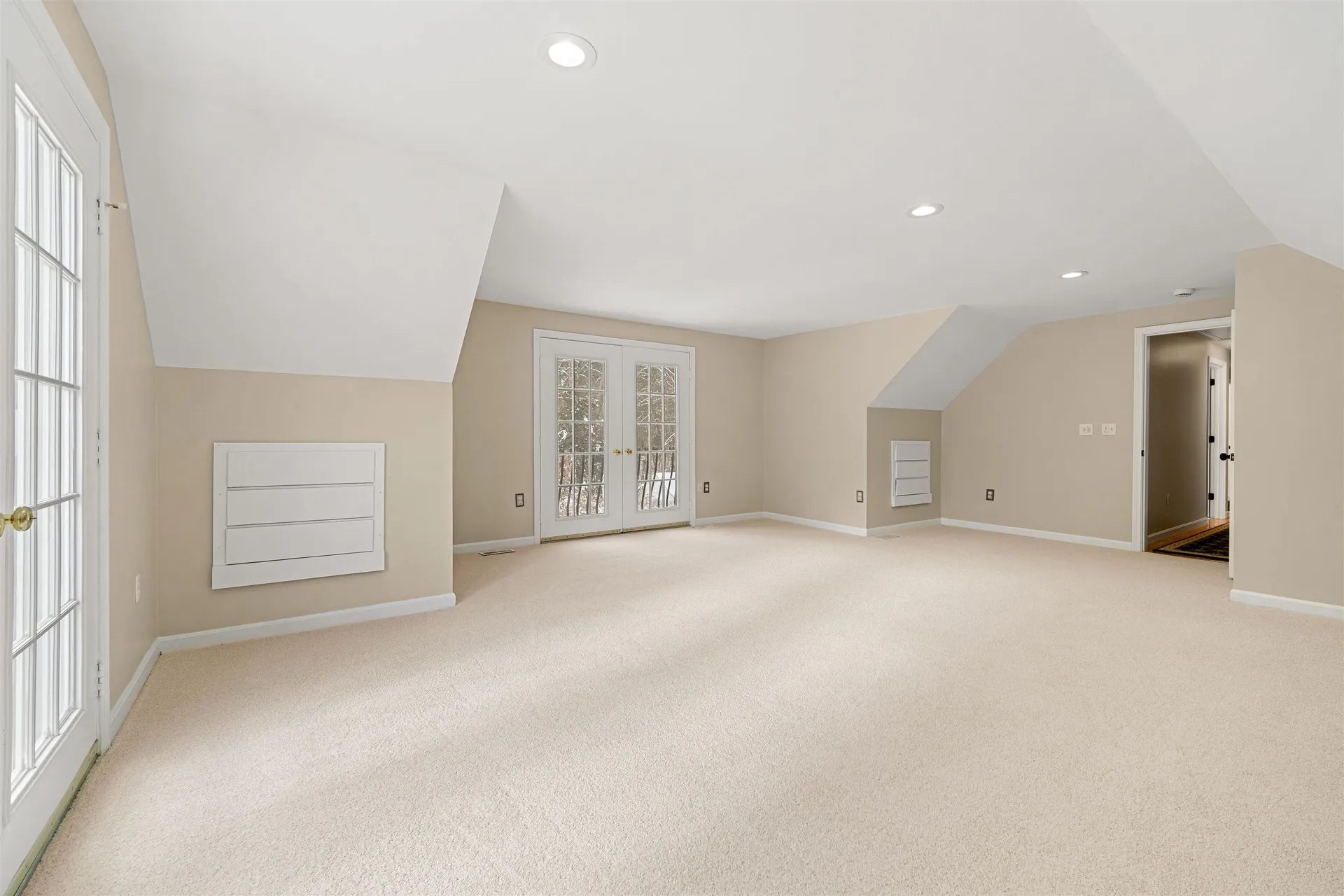 37 Sarah Drive Merrimack NH 03054