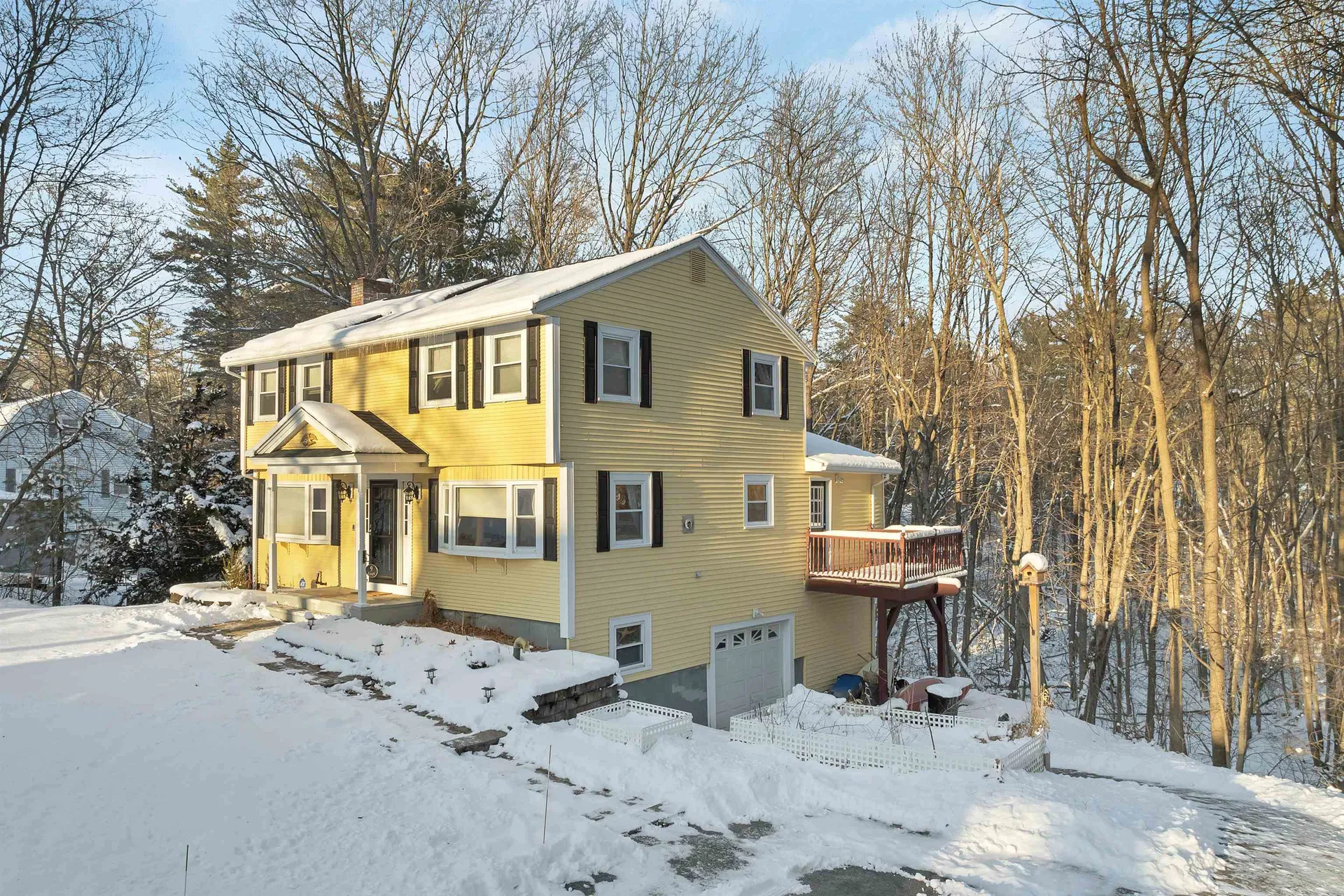 9 Barkland Drive Derry NH 03038