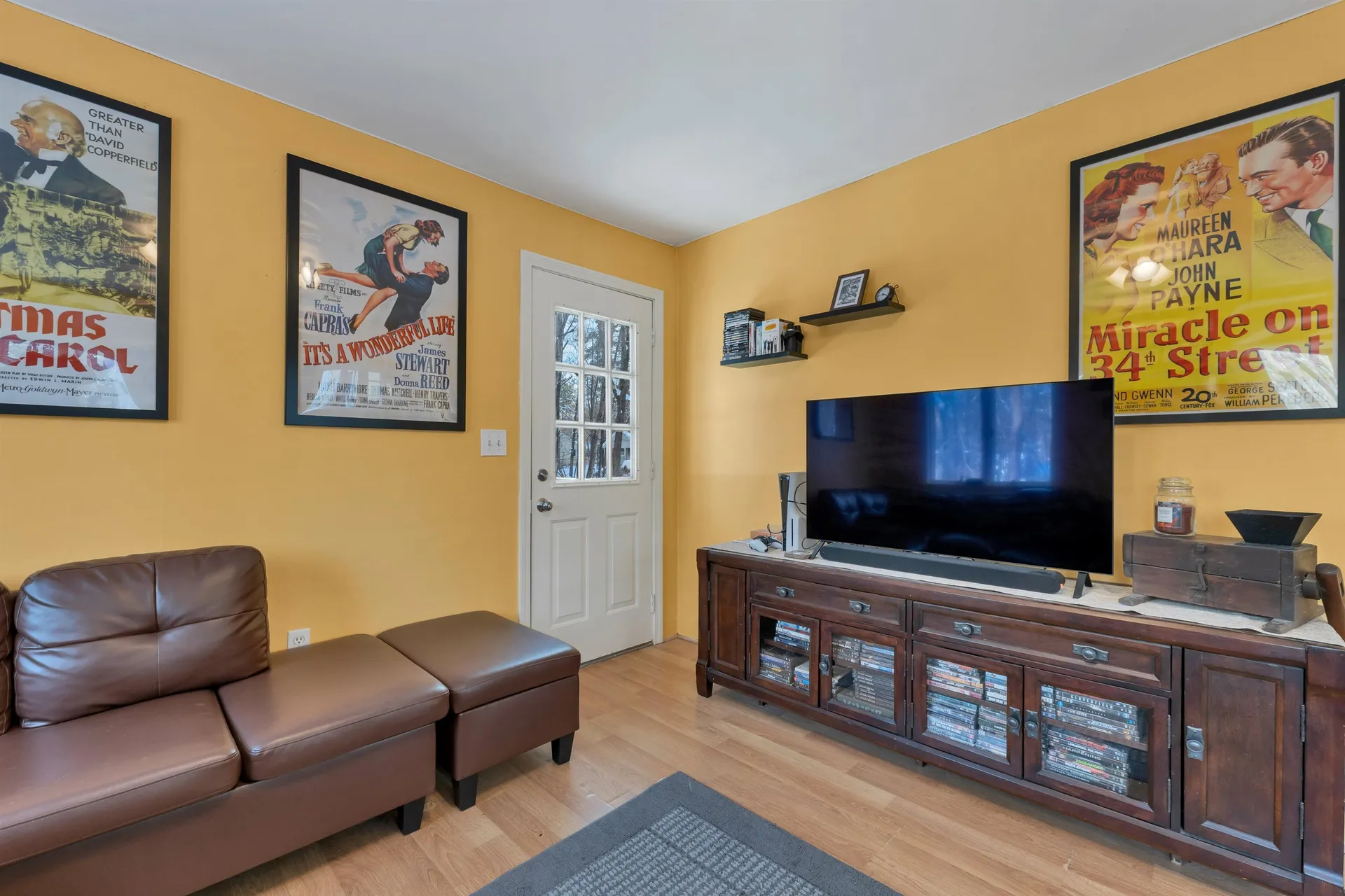 9 Barkland Drive Derry NH 03038