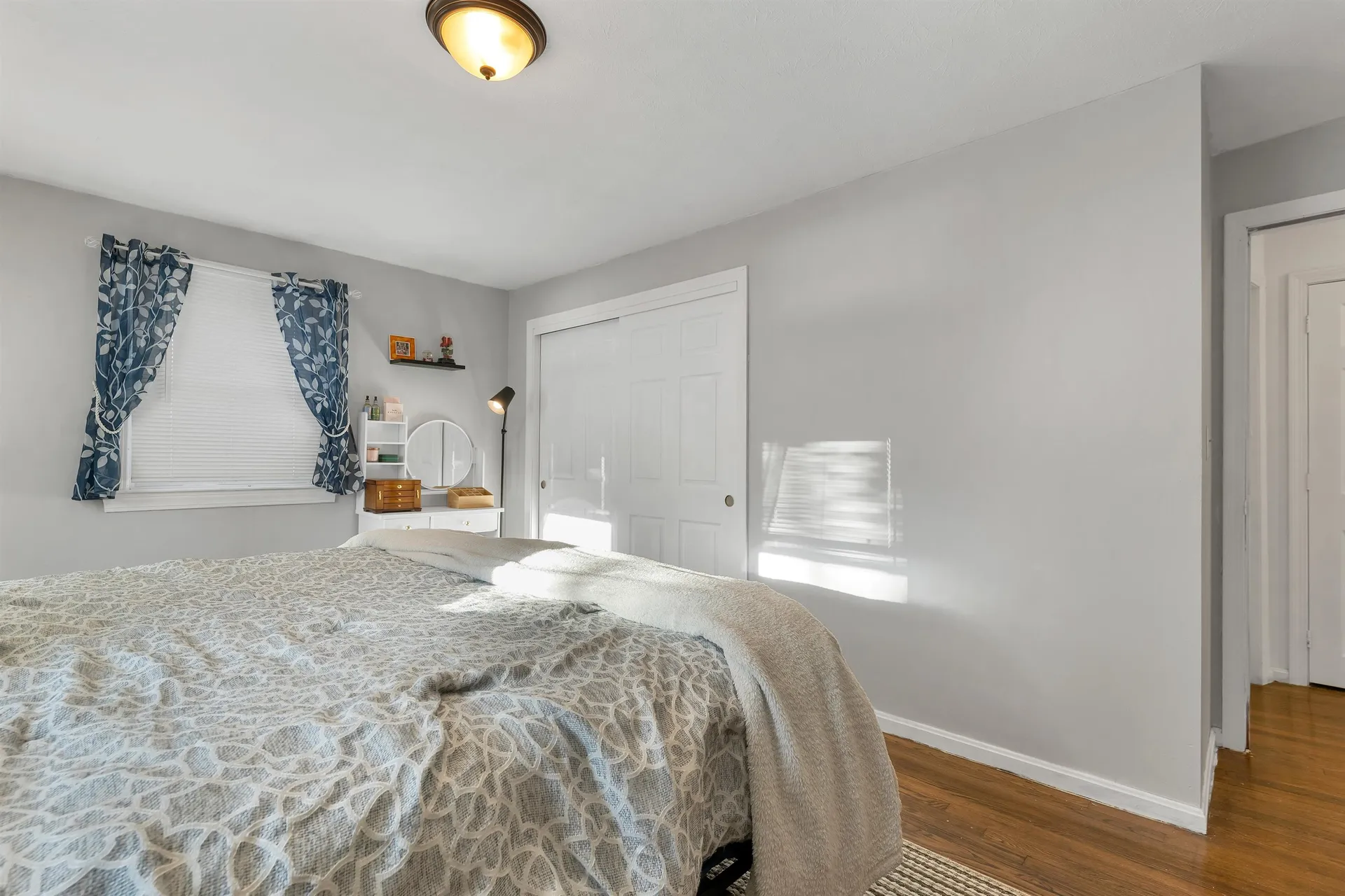 9 Barkland Drive Derry NH 03038