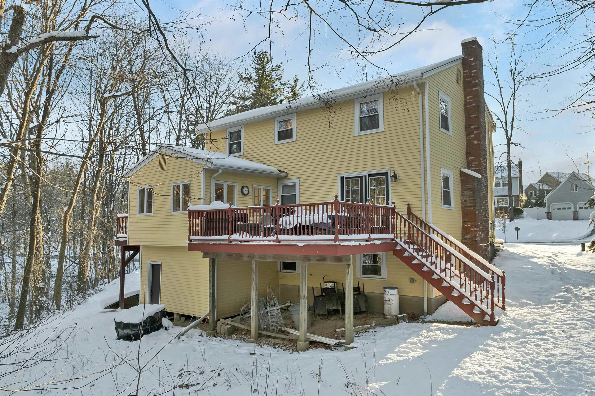 9 Barkland Drive Derry NH 03038