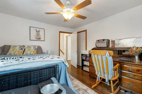 9 Barkland Drive Derry NH 03038