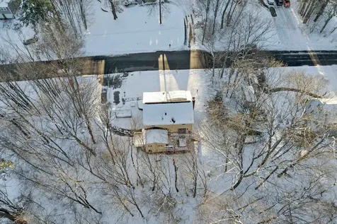 9 Barkland Drive Derry NH 03038