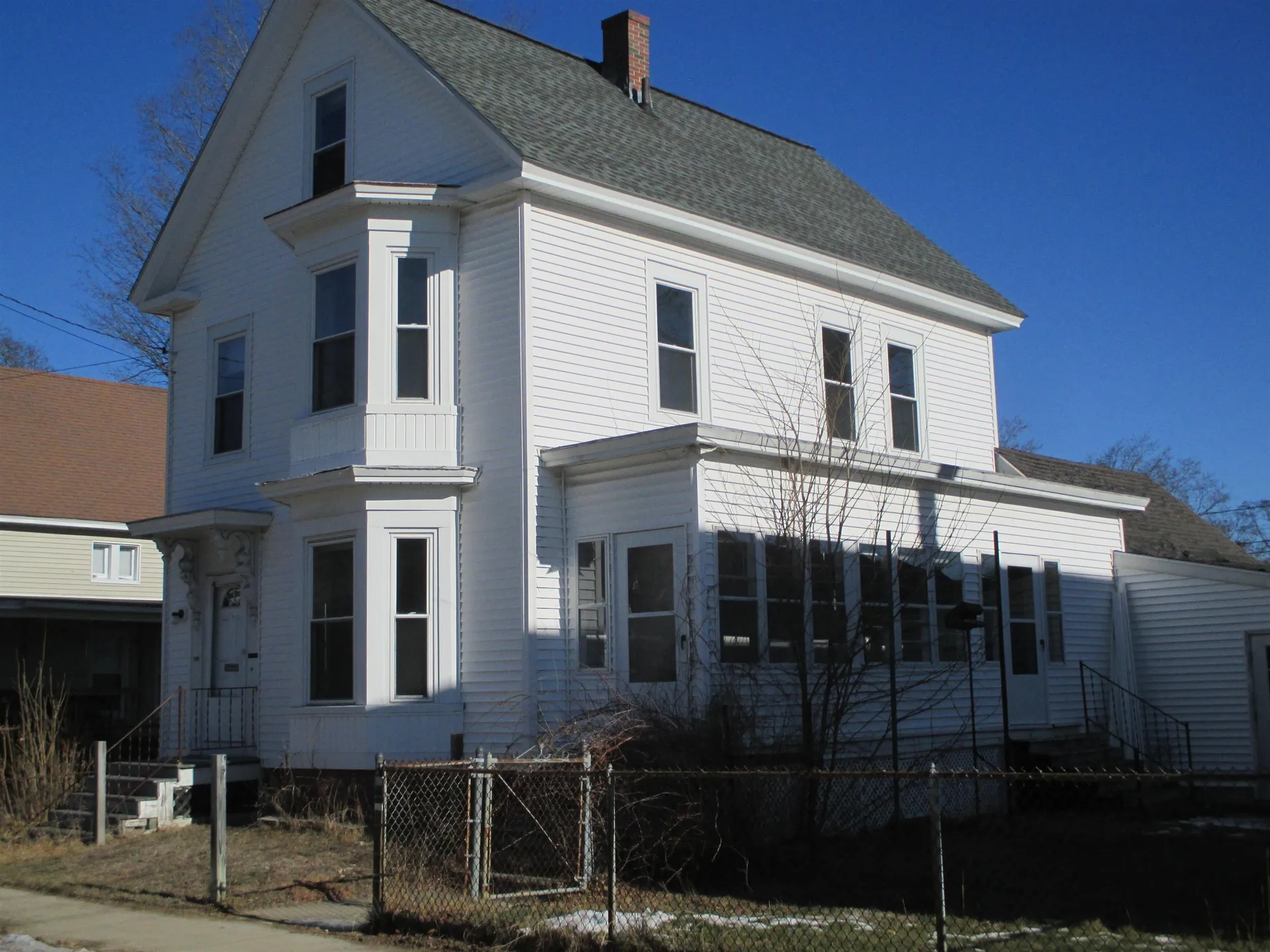 118 Charles Street Rochester NH 03867