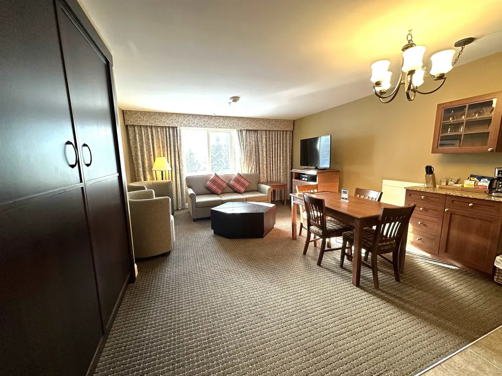 217, Qtr 2 89 Grand Summit Way Dover VT 05356