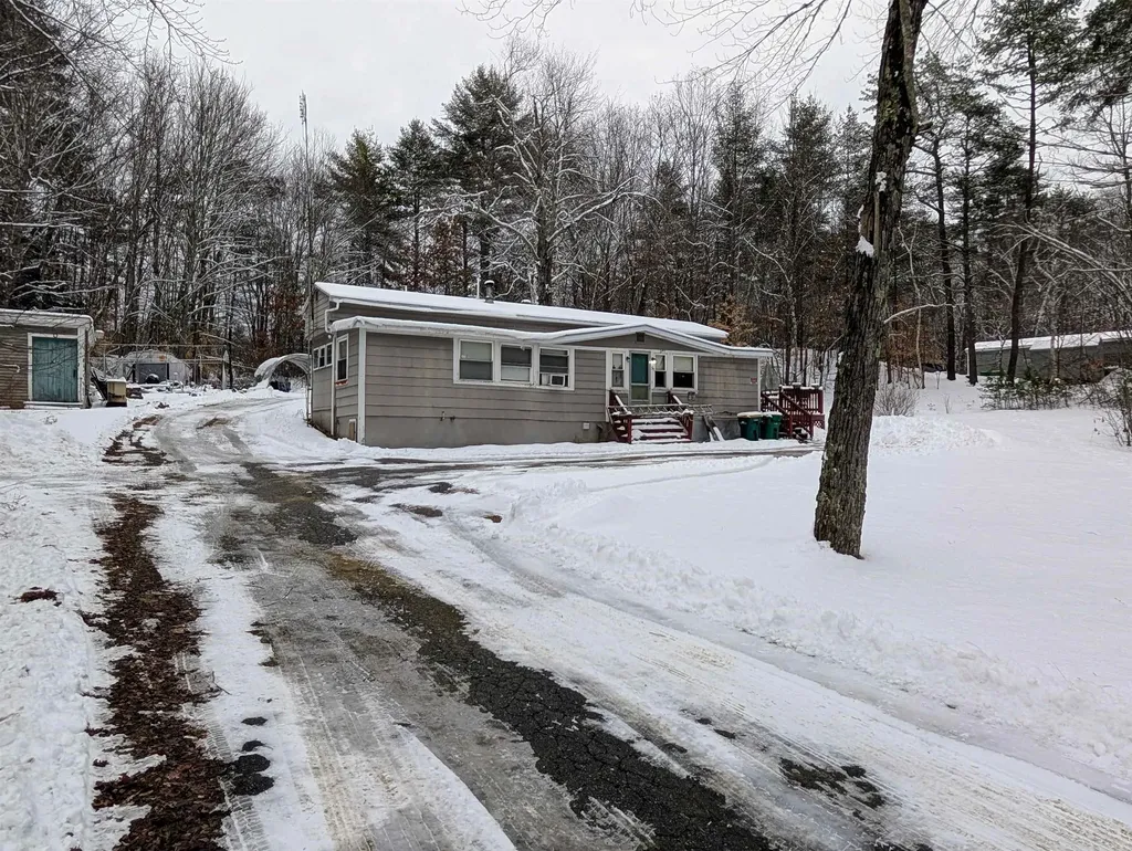 59 Estes Road Rochester NH 03839