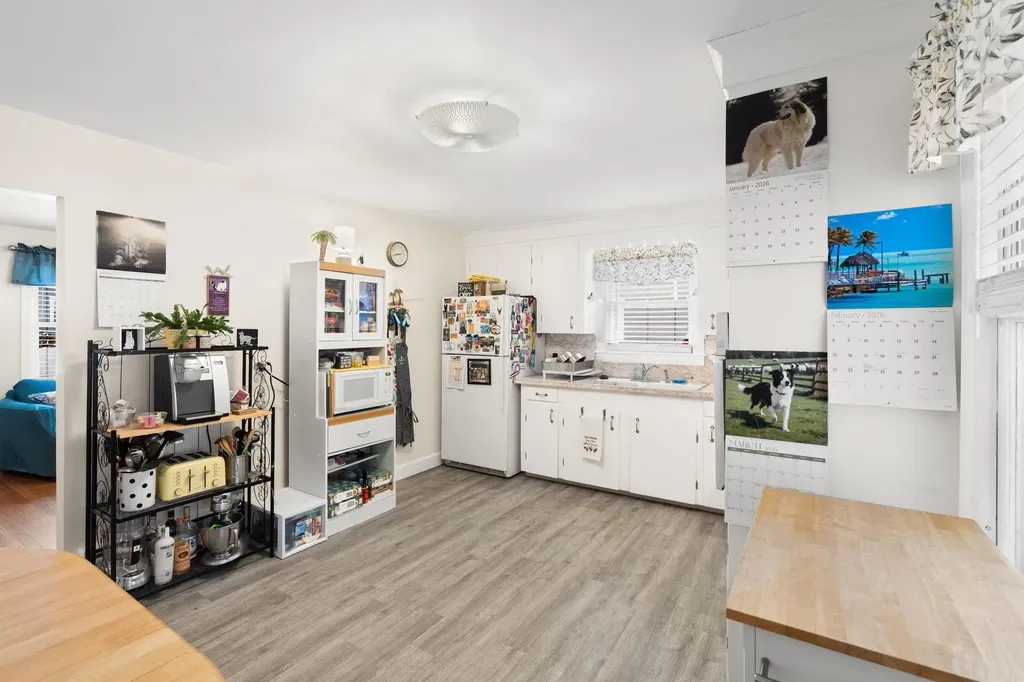 163 Tolles Street Nashua NH 03064