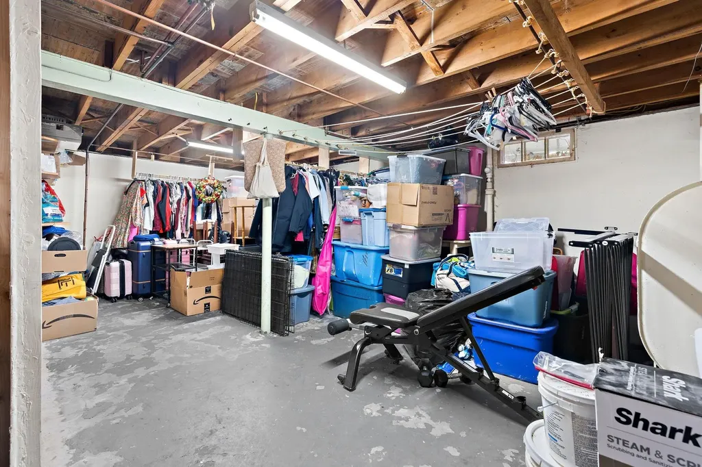 163 Tolles Street Nashua NH 03064