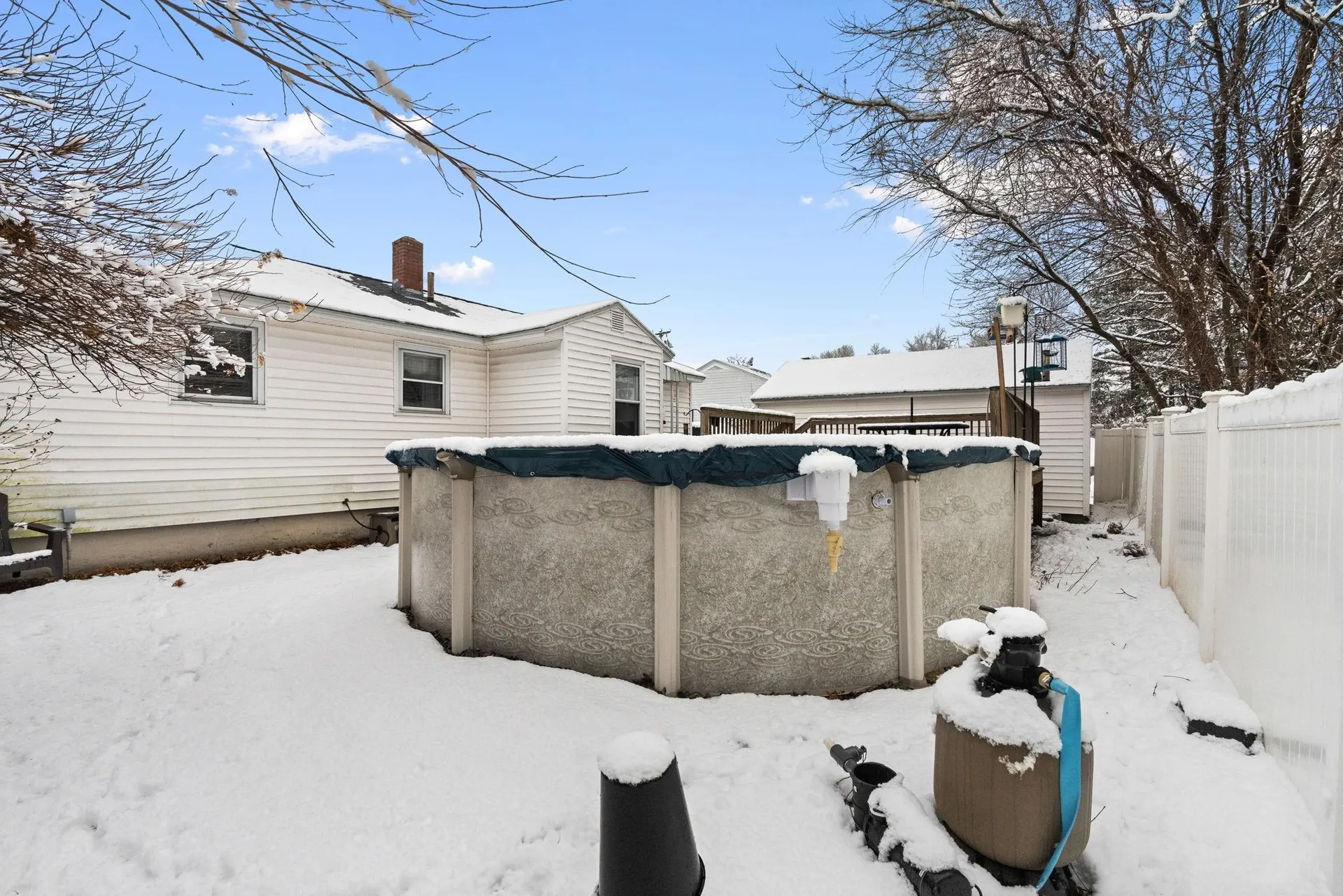 163 Tolles Street Nashua NH 03064