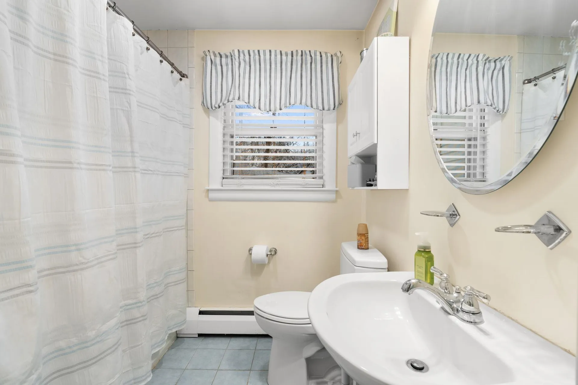 163 Tolles Street Nashua NH 03064