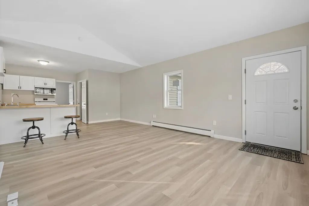 222 Milton Road Rochester NH 03868