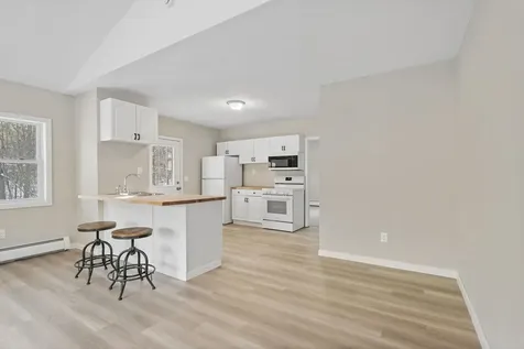 222 Milton Road Rochester NH 03868