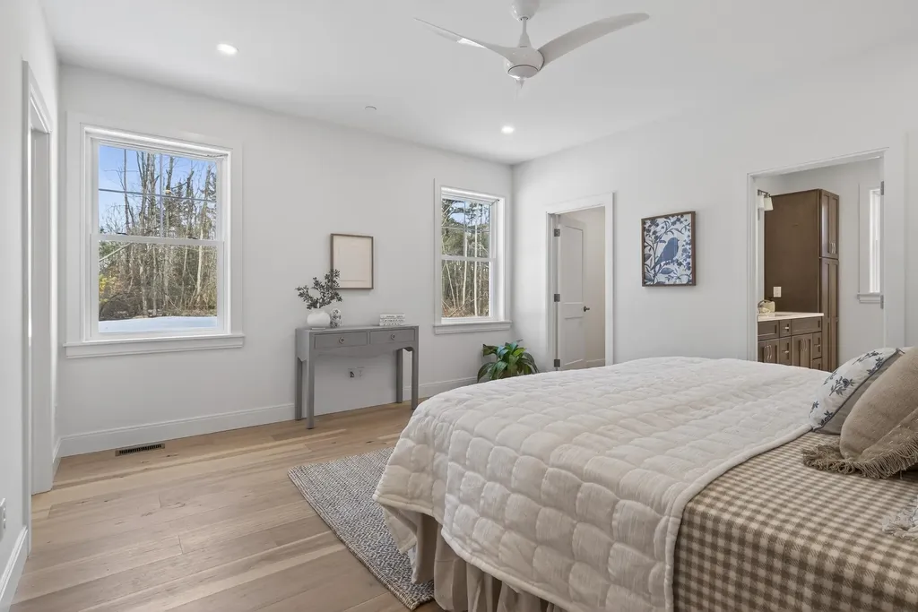 22 Winni Farm Road Gilford NH 03249