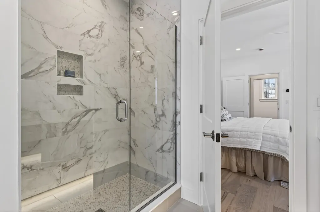 22 Winni Farm Road Gilford NH 03249