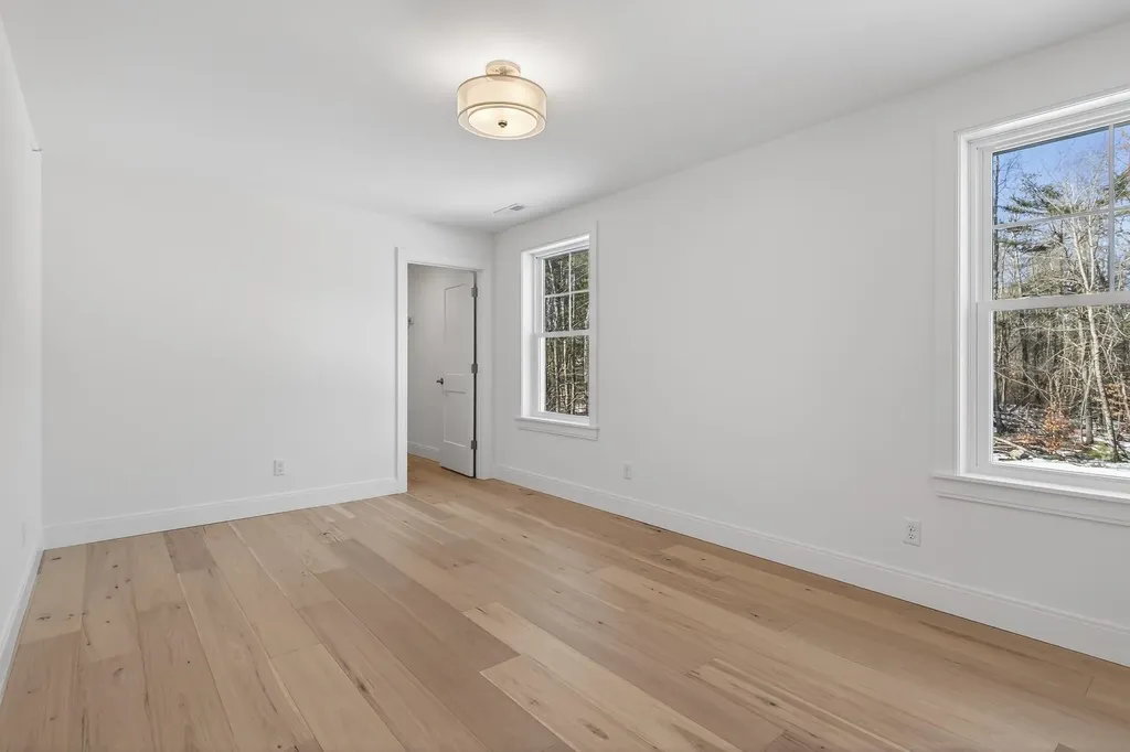 22 Winni Farm Road Gilford NH 03249