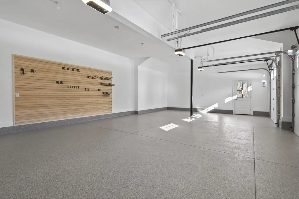 22 Winni Farm Road Gilford NH 03249