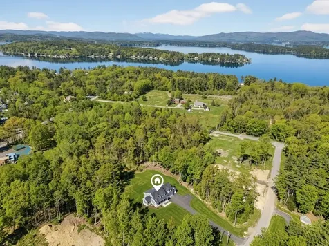22 Winni Farm Road Gilford NH 03249