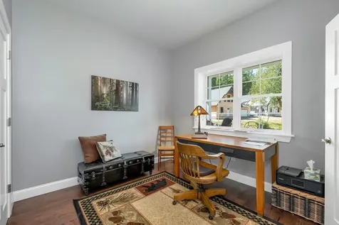 22 Stonehenge Circle Northfield NH 03276