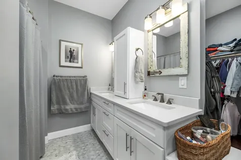 22 Stonehenge Circle Northfield NH 03276