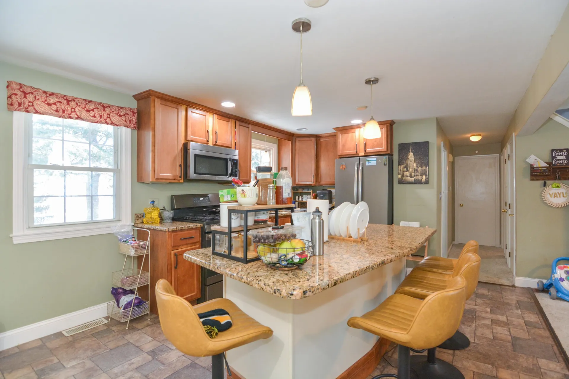 14 Millbrook Drive Nashua NH 03062