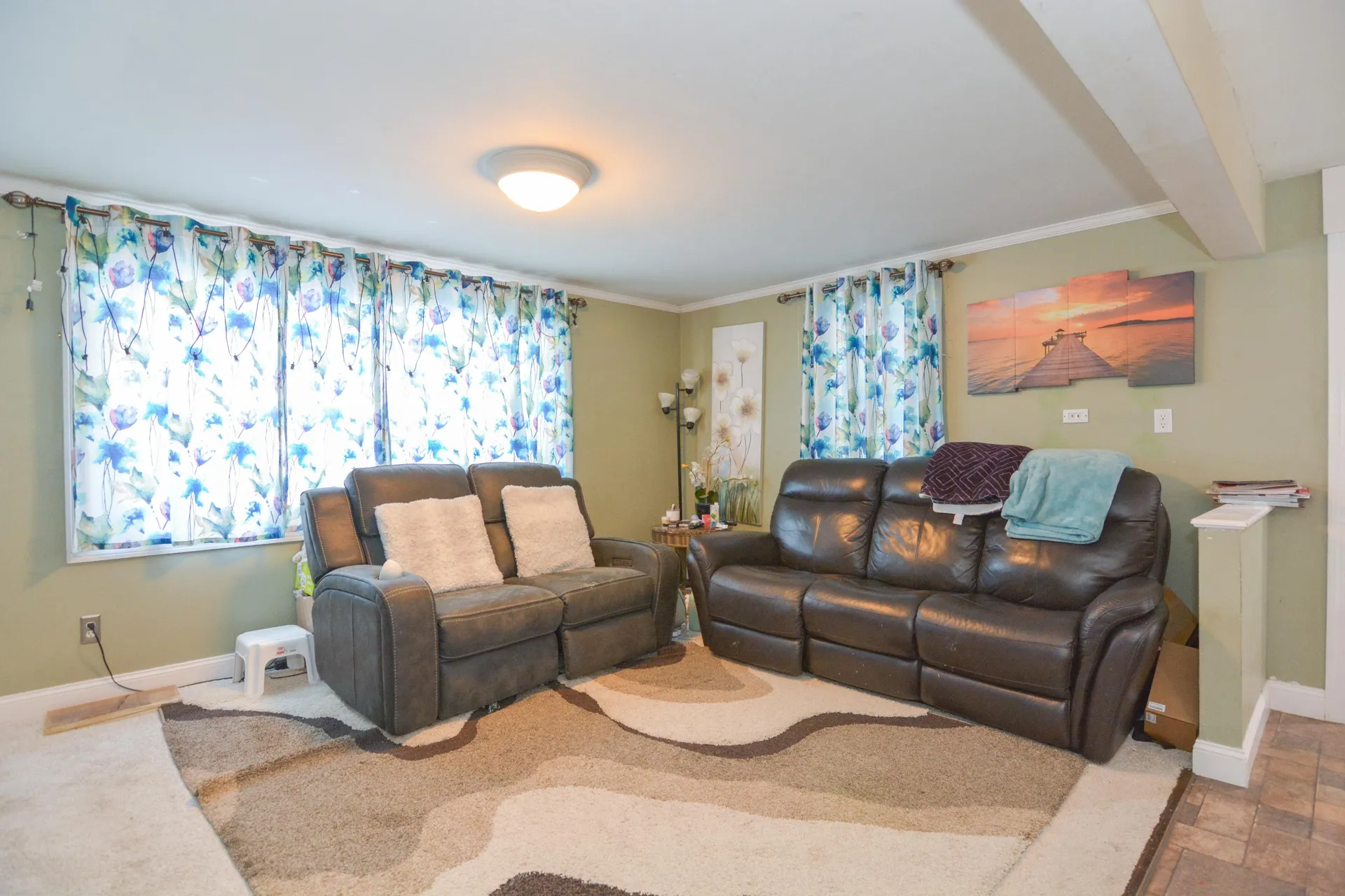 14 Millbrook Drive Nashua NH 03062