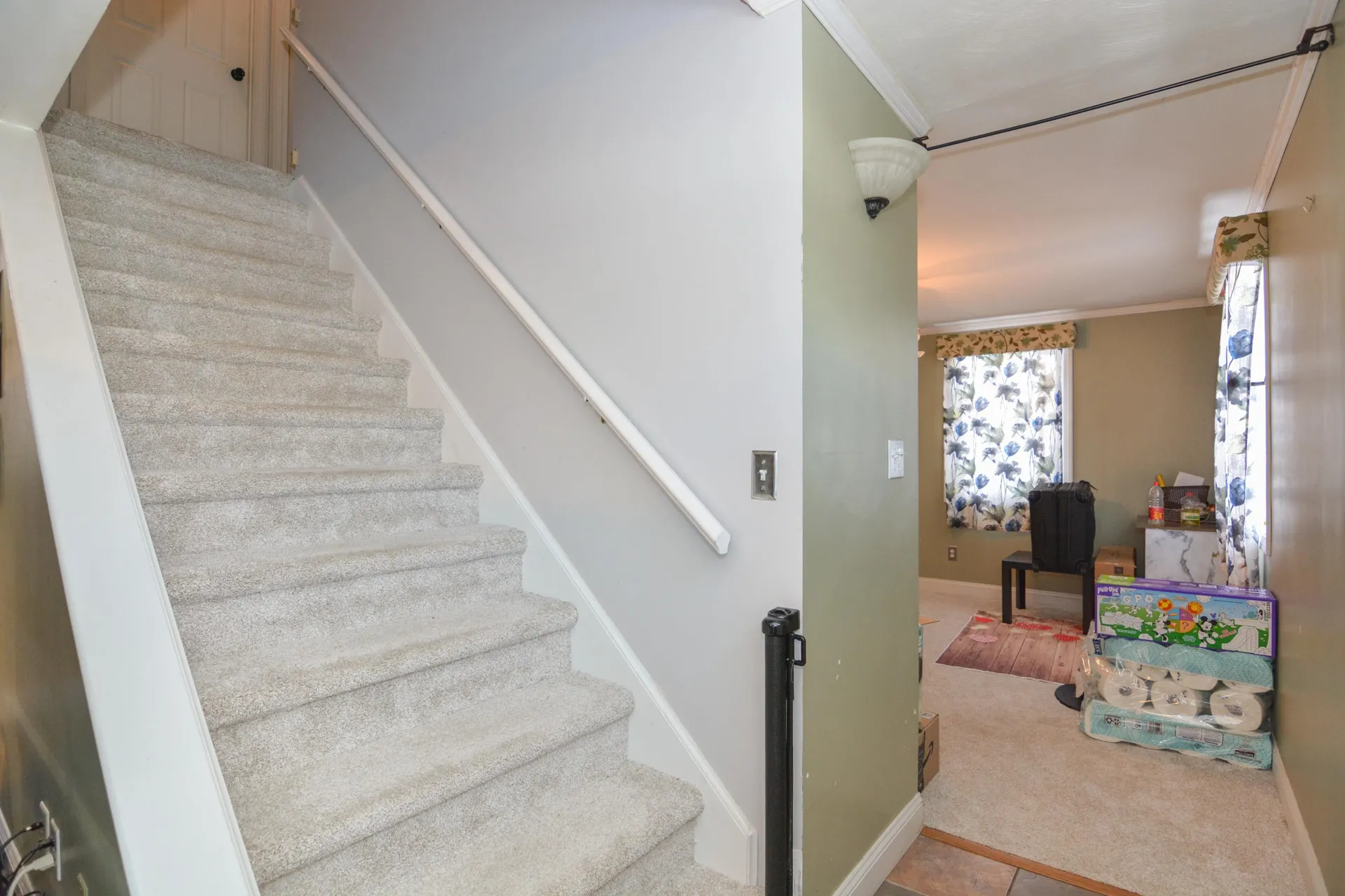 14 Millbrook Drive Nashua NH 03062