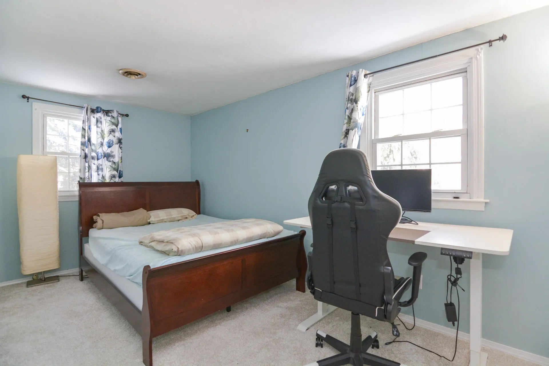 14 Millbrook Drive Nashua NH 03062