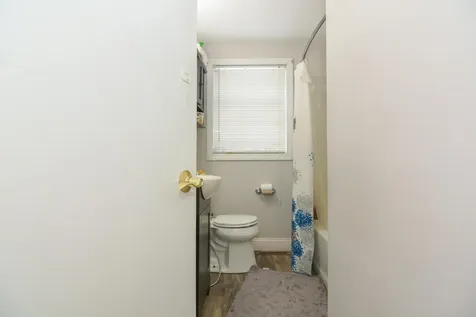 14 Millbrook Drive Nashua NH 03062