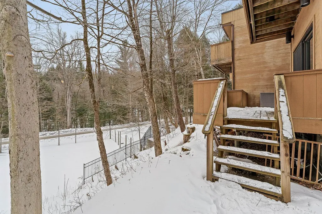 19 Timberline Drive Warren VT 05674