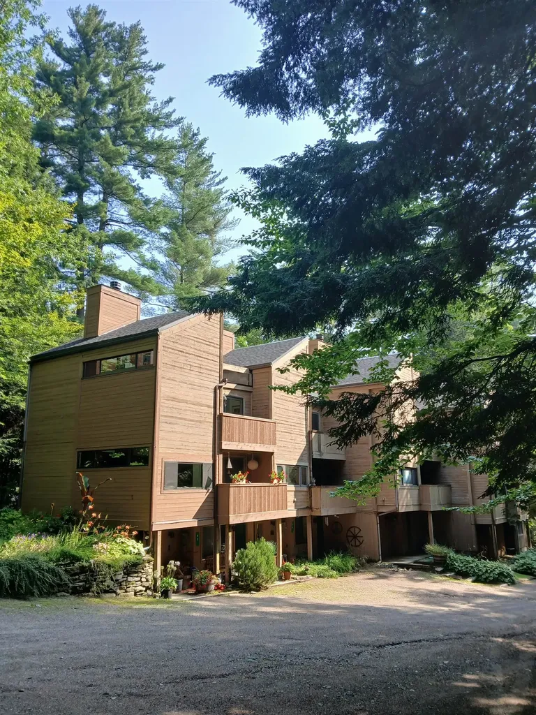 19 Timberline Drive Warren VT 05674