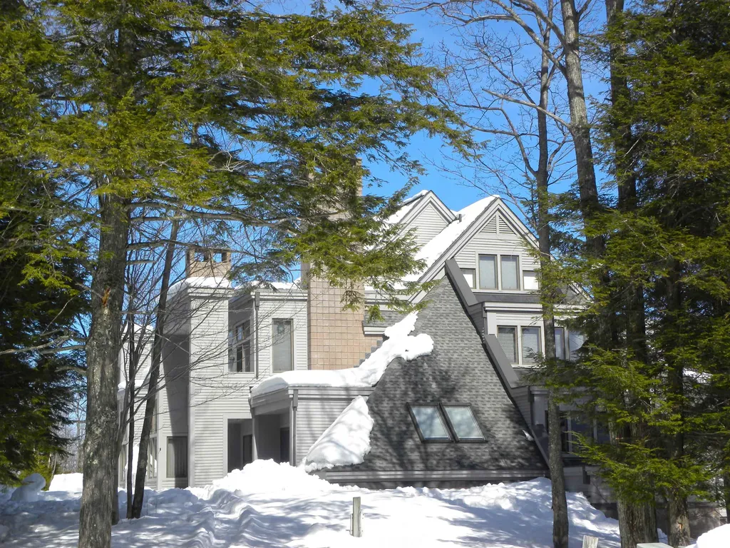 22 Harrison Lane Ludlow VT 05149