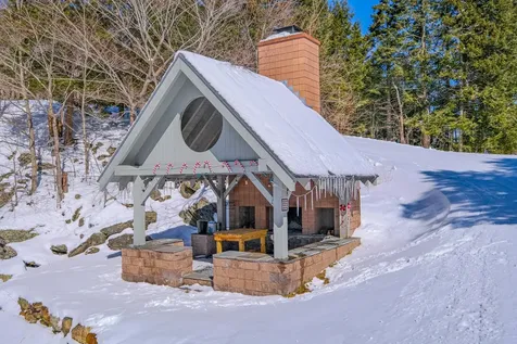 22 Harrison Lane Ludlow VT 05149