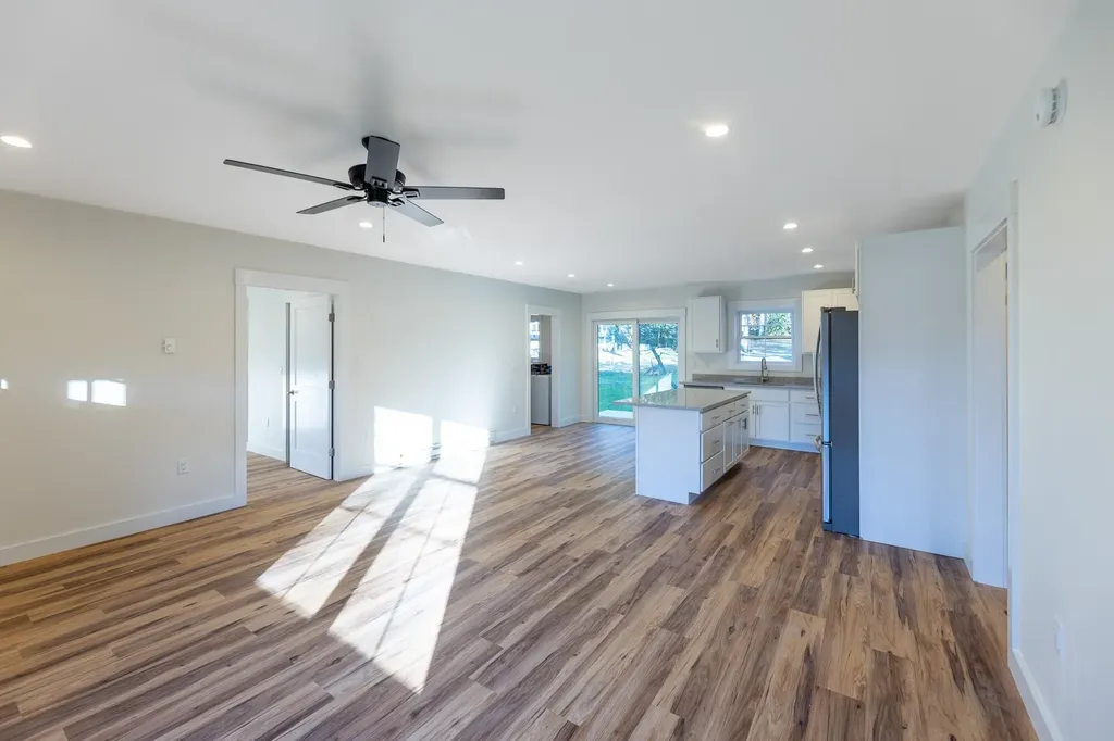 216 Quechee Hartland Road Hartford VT 05059