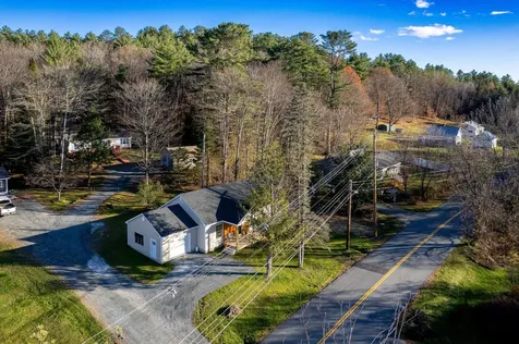 216 Quechee Hartland Road Hartford VT 05059