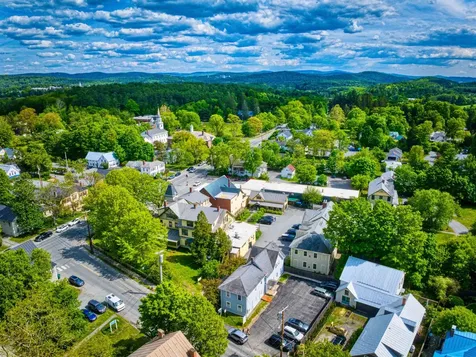 11 Beaver Meadow Road Norwich VT 05055