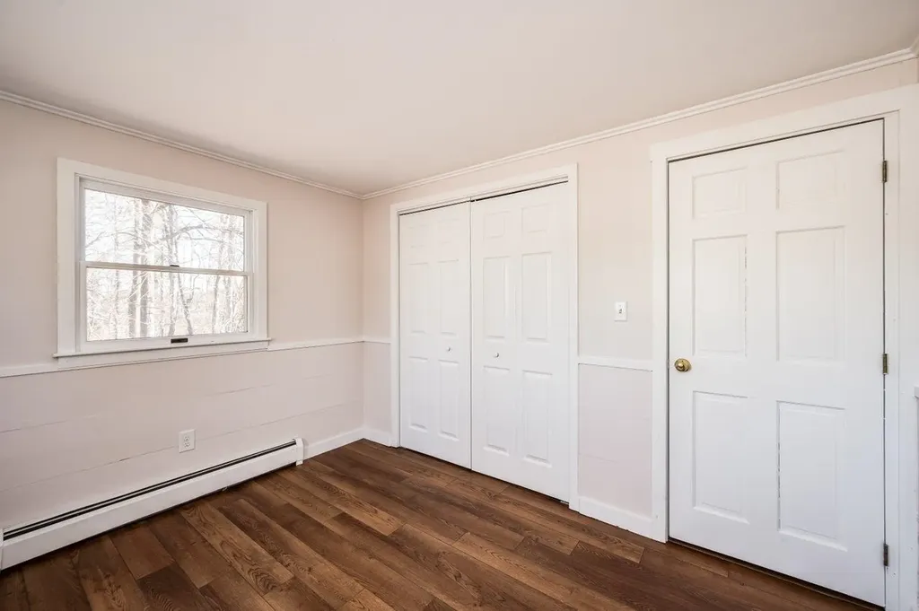 240 Amesbury Road Kensington NH 03833