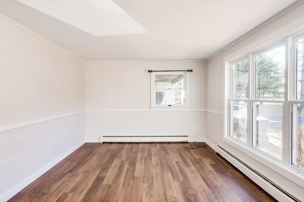 240 Amesbury Road Kensington NH 03833