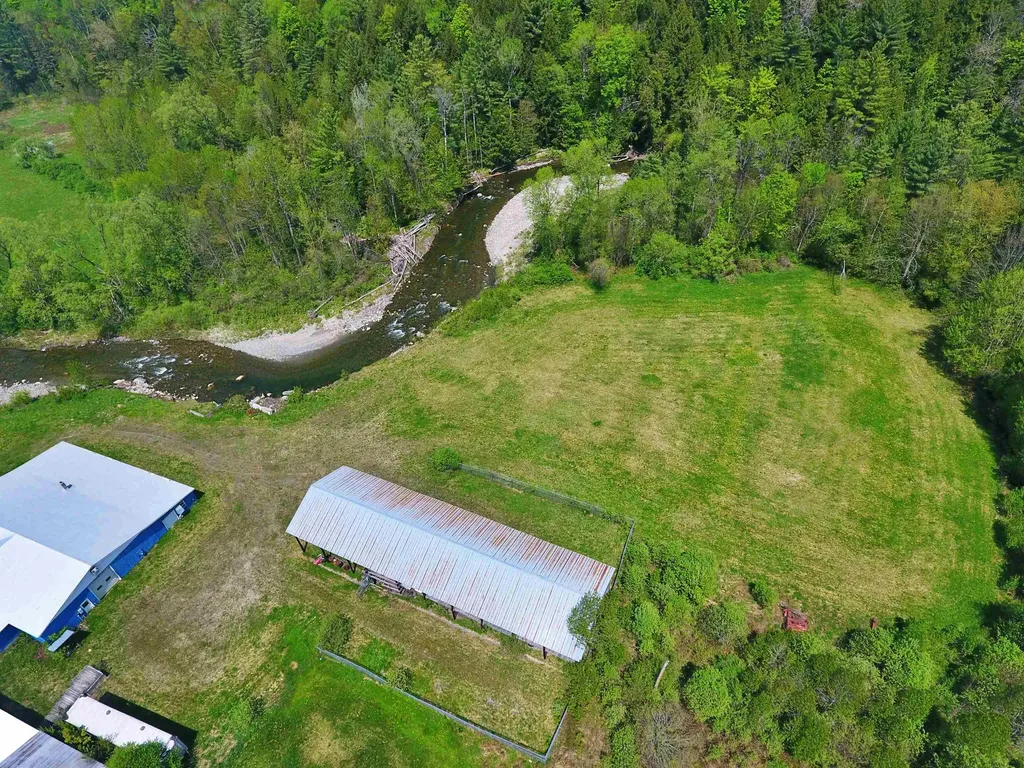 303 Willoughby Avenue Orleans VT 05860